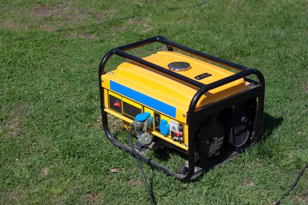 Top-10-Tools-and-Equipment-you-need-while-homesteading-off-the-grid-solar-panels Generator